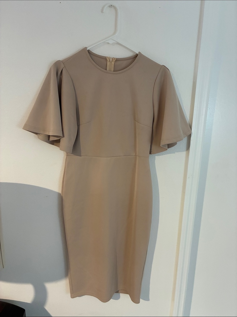 Elegant Taupe Midi Dress with Flutter Sleeves
